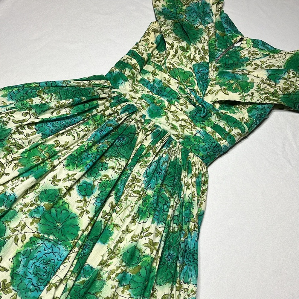 Vintage Dress with Tule Skirt - Picture 7 of 7